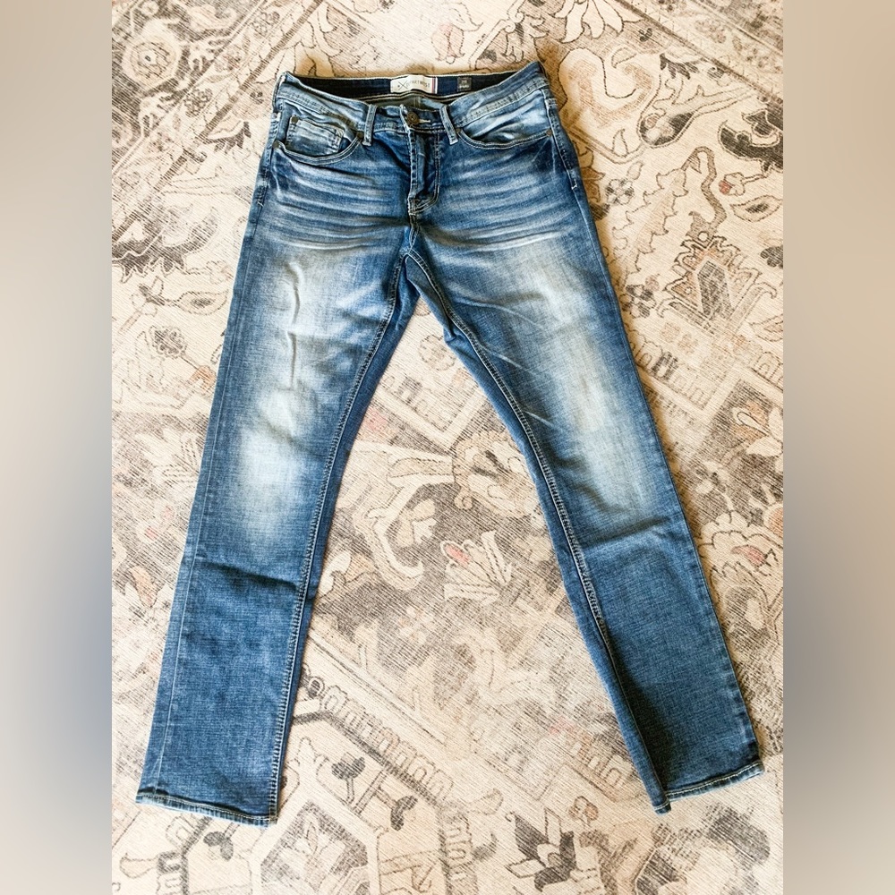 Buckle jeans